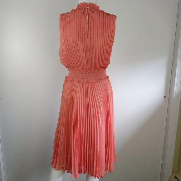 Nanette Lepore Women's Smocked Waist Midi Dress Size 8 Shimmery Pink Lined - Picture 6 of 11